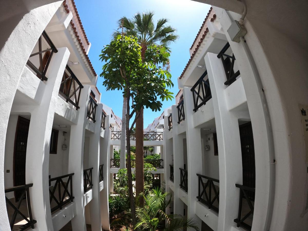 Parque Santiago I - Studio Apartment Playa de las Americas  Exteriör bild